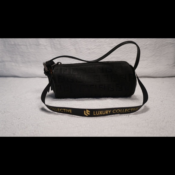 ❌❌❌SOLD❌❌❌ Fendi Mini Tubular Bag - Picture 5 of 13